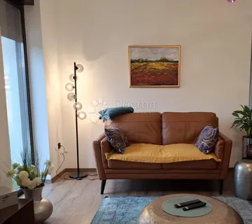 Moderna kuća za život bez kompromisa! - cover