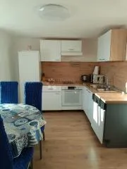 Stan za najam - Šmrika - cover