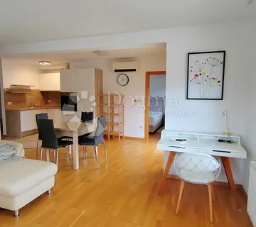 Prekrasan stan 95m2- Lug Samoborski!!! - cover