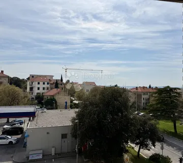 Split, Firule - dvosoban stan za renovaciju, 65 m² - cover