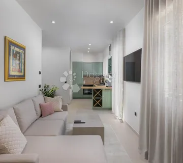 Atraktivan stan Centar Rijeka - 1S+DB - cover