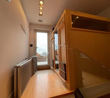 Maksimir – luksuzni troetažni penthouse s panoramskom terasom i bazenom - cover