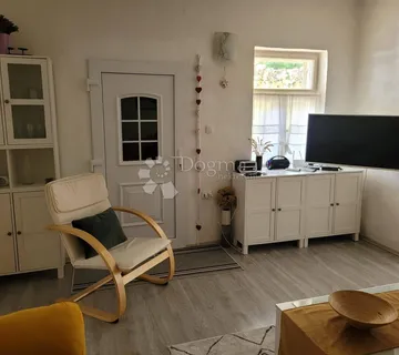 Tradicija i komfor – dom spreman za useljenje! - cover