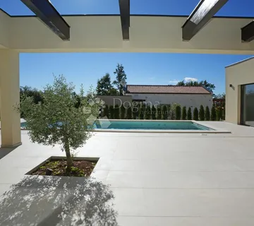 ISTRA PRIZEMNICA S 5 ZVJEZDICA - cover