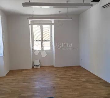 Poslovni prostor Korzo - cover