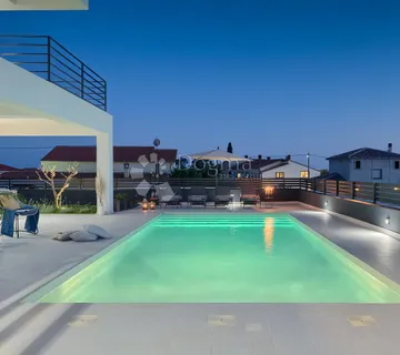  3D TOUR!  POGLED NA BRIJUNSKI ARHIPELAG! - cover