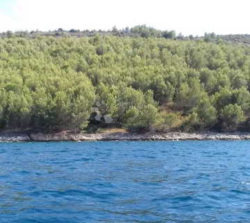 POLJOPRIVREDNO ZEMLJIŠTE PRVI RED DO MORA, MARINA - cover