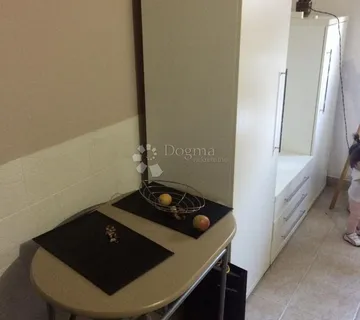 Jarun dva stana u suterenu - cover