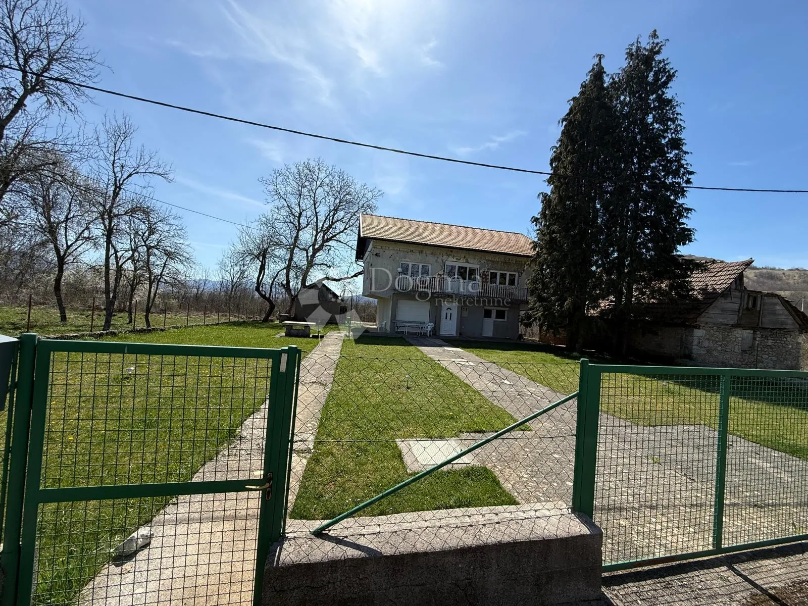 KVALITETNA KUĆA I ZEMLJA 40000M2 GORNJA PLOČA  - cover