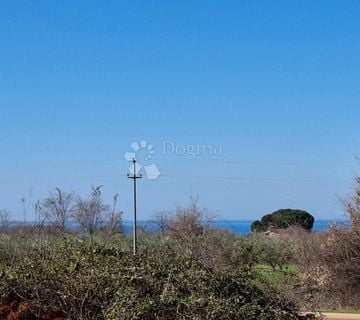 POREČ - Stan u novogradnji sa vrtom i pogledom na more - cover