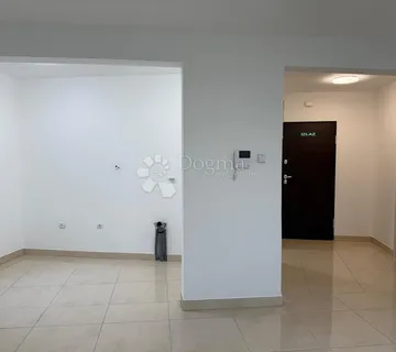 Suptilan, moderan poslovni prostor u samom srcu Varaždina - cover