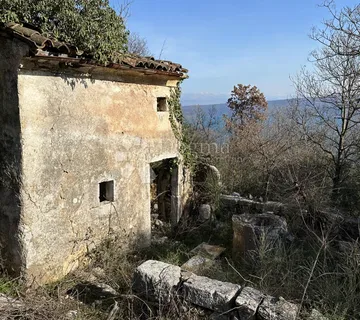 Jedinstvena lokacija na osami sa panoramskim pogledom na more - cover