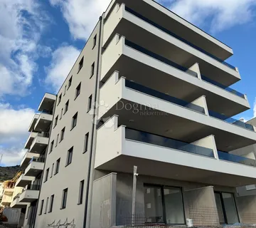 NOVOGRADNJA SEGET DONJI, DVOSOBAN STAN (BS-2) – 200m OD MORA!! - cover