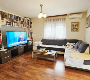 DUGO SELO, LIJEPA KUĆA S VELIKOM OKUĆNICOM - cover