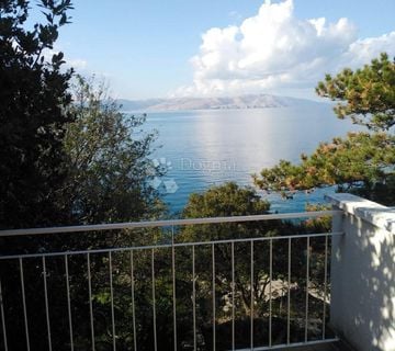 SENJ SVETI JURAJ KUĆA PRVI RED DO MORA - cover