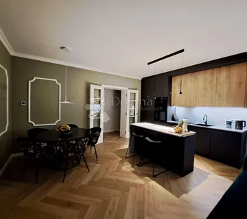 Centar grada, 3s stan sa terasom - cover