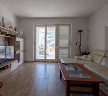 Jadranovo apartman u blizini mora - cover