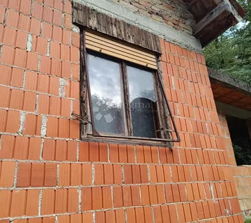 Nezavršena Kućica  - cover