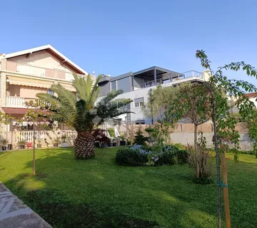 BIBINJE - APARTMANSKA KUĆA PRVI RED DO MORA - cover
