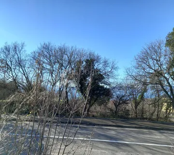 Kostrena, teren sa pogledom na more - cover