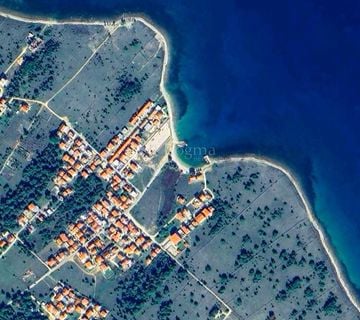 Zemljište na Viru 296m2 blizina mora i pristup putu - cover