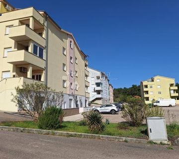 Stan 500 m od mora - cover
