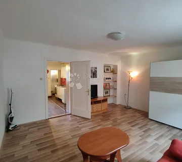 Trešnjevka stan 35 m2 prilika za investiciju - cover