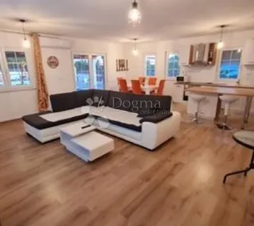Sukošan, prekrasna kuća za odmor - cover
