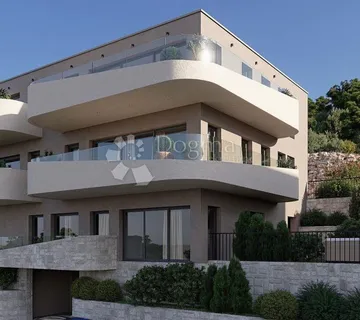 BRODARICA, EKSKLUZIVAN PROJEKT S POGLEDOM NA MORE, JEDNOSOBAN STAN S VRTOM  - cover