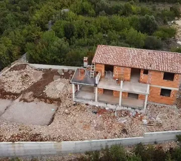 KATNICA S POGLEDOM NA MORE, U IZGRADNJI! - cover