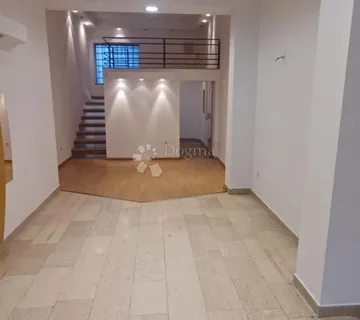 Kompletno obnovljen lokal, odmah useljiv! - cover