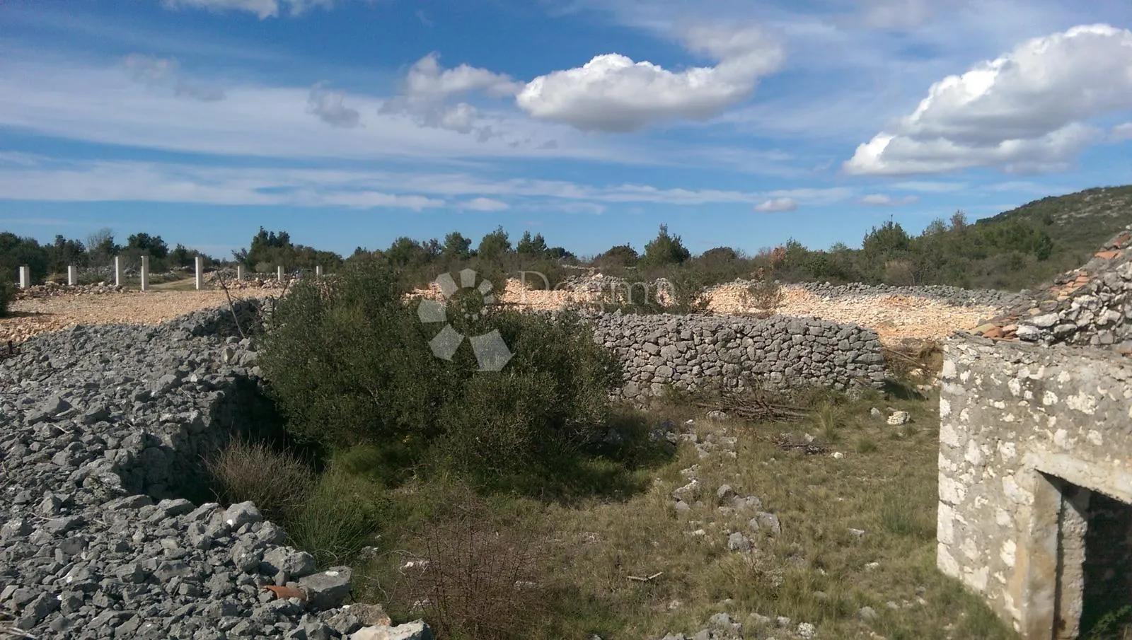 Zemljište sa prekrasnim pogledom na more - cover
