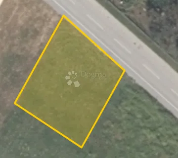 [INVESTICIJSKA PRILIKA] Dvije građevinske parcele ukupne površine 1.035 m² !  - cover