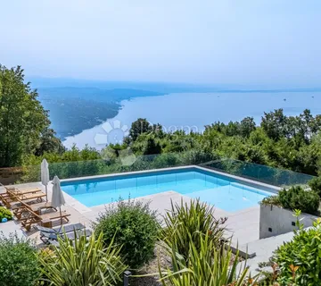 MODERNO opremljena ★★★★★ Villa  s bazenom i panoramskim pogledom na Kvarner - cover