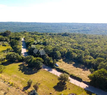 Građevinsko zemljište u mirnom naselju – Općina Marčana - cover