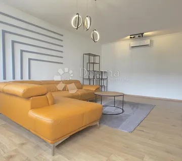 Moderno uređen stan za najam na Belvederu - cover