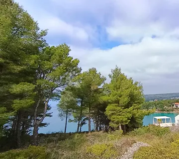 POLJOPRIVREDNO ZEMLJIŠTE PRVI RED DO MORA, MILNA - cover