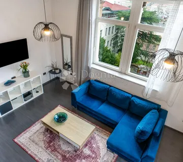 Rijeka, jedinstven stan u centru grada. NOVO!! - cover