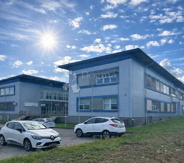 Reprezentativan poslovni prostor na hrvatsko-slovenskoj granici, Slovenija  - cover