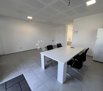 Moderan uredski prostor, 76 m2,  Veliko Polje - cover