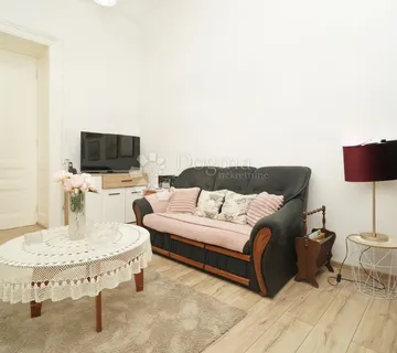 Super ugodan stan u mirnom okruženju, nadomak stadiona - cover