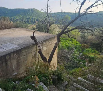 Građevinsko zemljište na otoku - cover