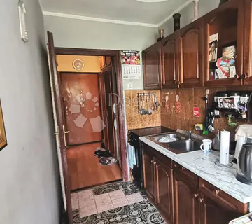 Stan u Gajnicama Španjolska ulica -31m2 - cover