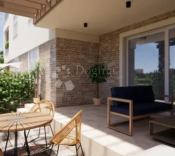 BRODARICA - životni stil iz snova - more, luksuz i prestiž sve na jednom mjestu - cover