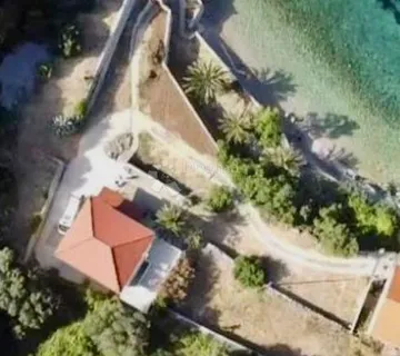Trpanj - Vila uz plažu - cover