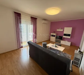 Pula – Vidikovac |Renoviran stan 66,24 m²|9. kat|Lift - cover