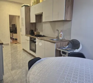 Stan u centru/ Rijeka/ 105 m2 - cover