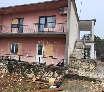 Jadranovo kuća -započeta adaptacija - cover