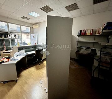 PROSTOR ZA VAŠ POSAO NA ODLIČNOJ LOKACIJI - cover