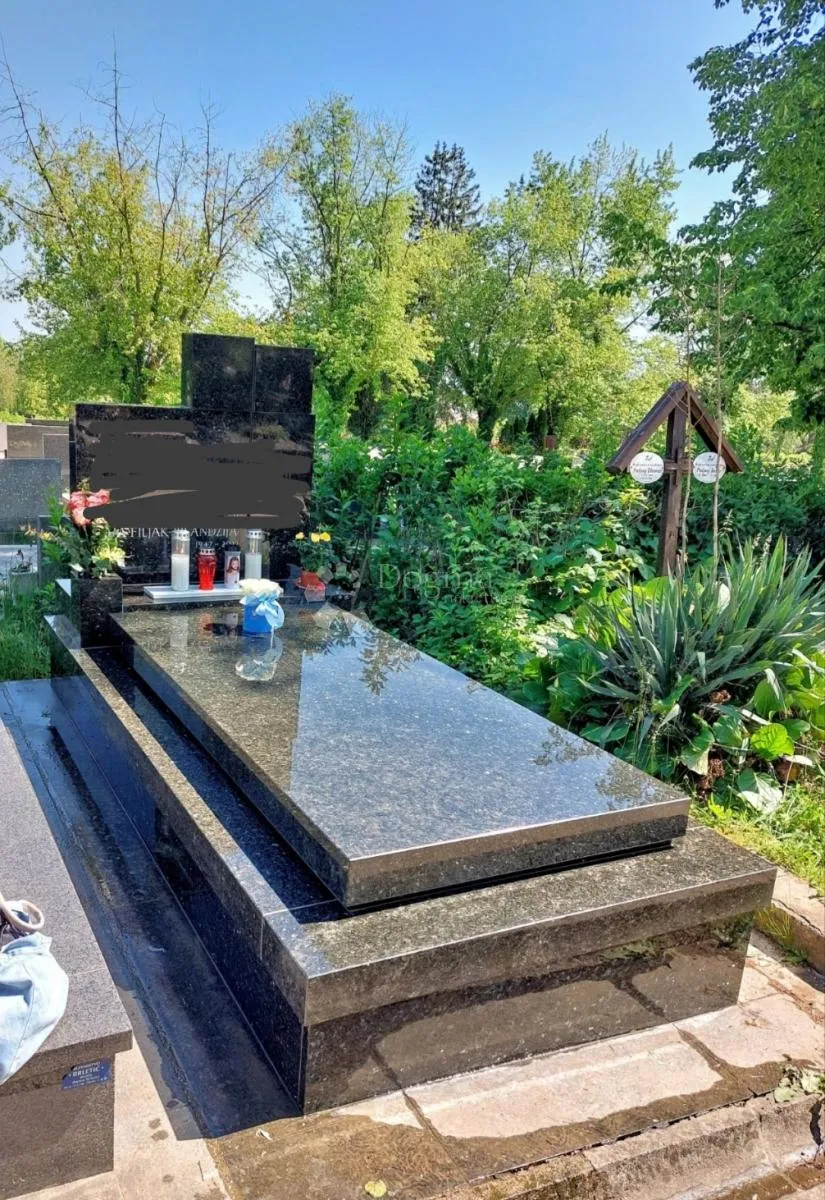 Miroševac - grobno mjesto - cover